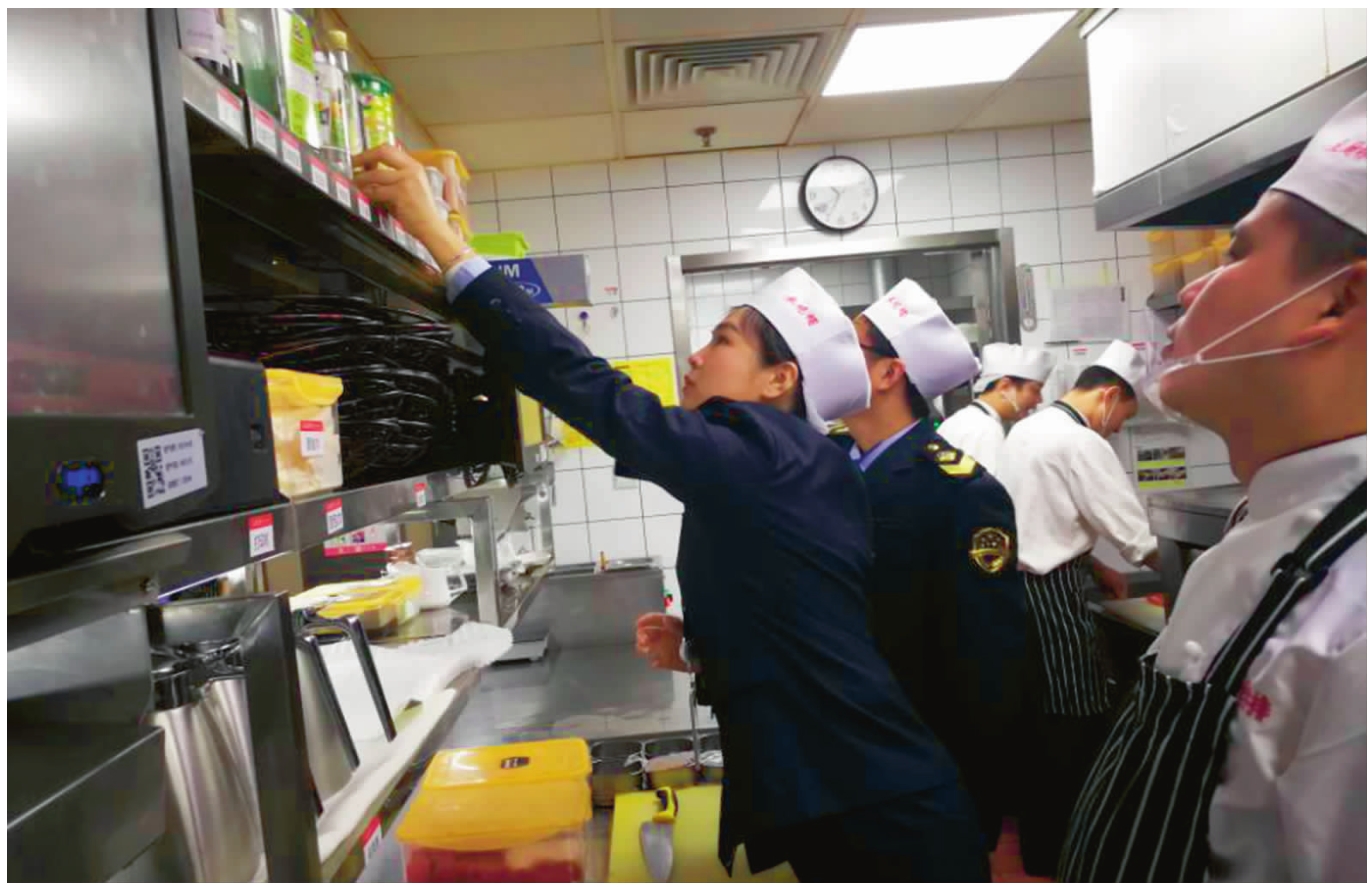 2018武汉年鉴 餐饮企业管理服务创新与协同发展