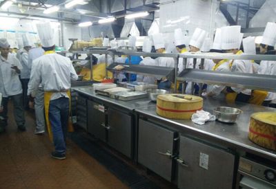 赋能餐饮企业的人力资源管理 深圳嘉成劳务派遣服务深度解析